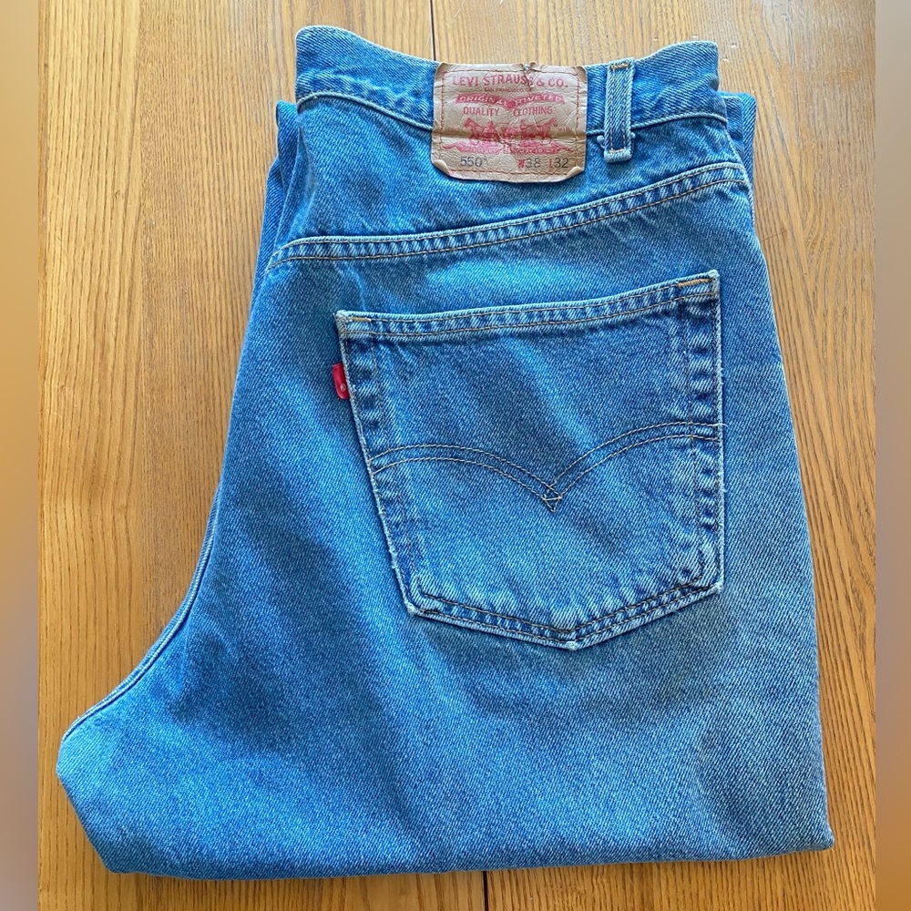 Vintage Men’s Levi 550 Jeans
